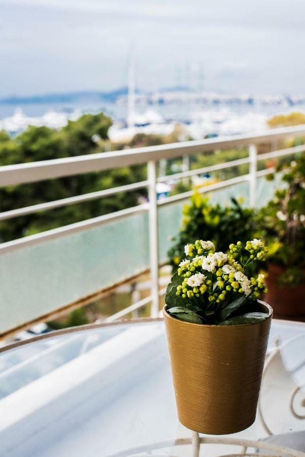 Flisvos Seafront-Marina Apartment Athens Exterior photo